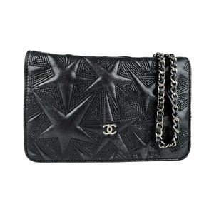 CHANEL Shoulder Bag with Chain Wallet in Black and Silver Leather, Women's, Z...